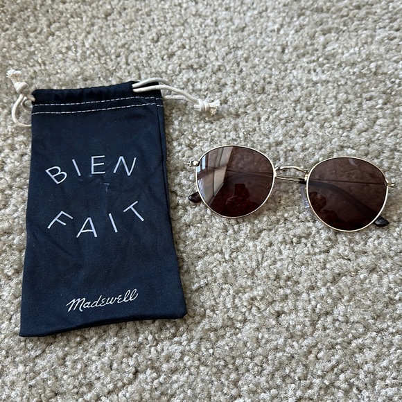 Madewell Accessories - Madewell sunglasses